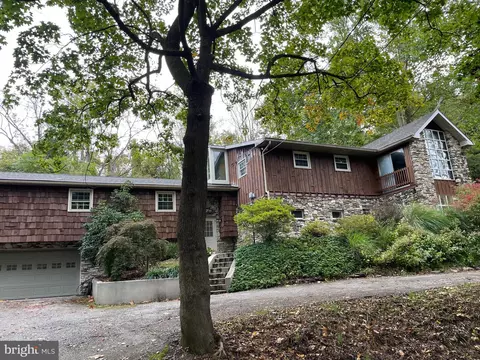1533 Camp Betty Washington Rd, York, PA 17402