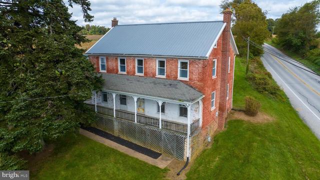 4473 Vineyard Rd, Stewartstown, PA 17363