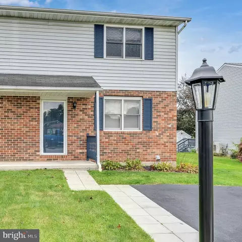 51 12 Meadowview Dr, Hanover, PA 17331