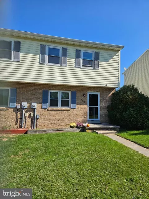 752 Barrett St, Hanover, PA 17331