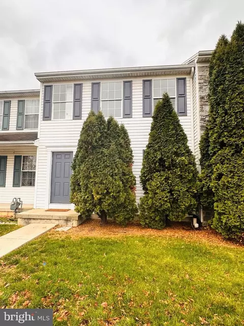 300 Charles Cir, York, PA 17406