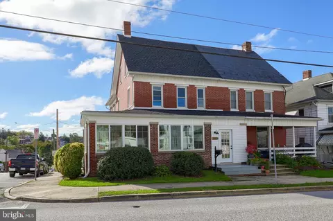 200 W High St, Red Lion, PA 17356