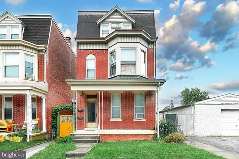 1541 Monroe St, York, PA 17404
