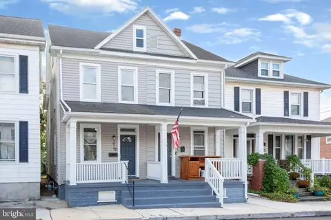 201 12 2nd Ave, Hanover, PA 17331