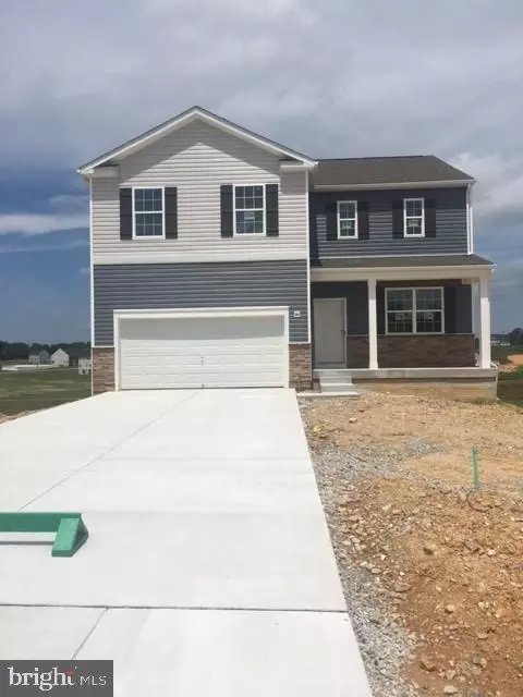 187 Knobby Hook Dr, Hanover, PA 17331