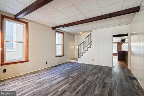653 E Middle St, Hanover, PA 17331 photo 8