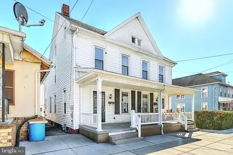 653 E Middle St, Hanover, PA 17331 photo 3