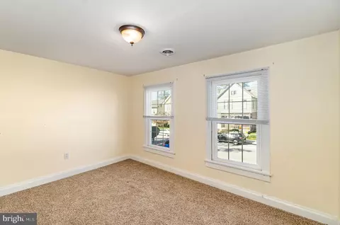 309 E Walnut St, Hanover, PA 17331 photo 12