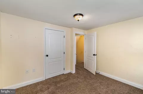 309 E Walnut St, Hanover, PA 17331 photo 11