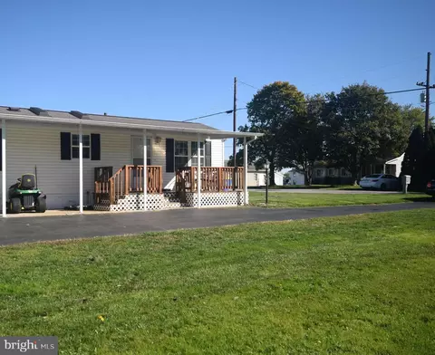 1720 Virginia Ave, Dover, PA 17315