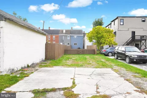 124 E Chestnut St, Hanover, PA 17331 photo 40