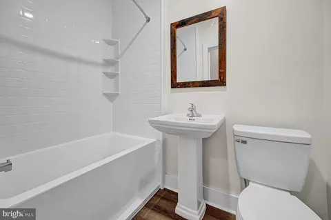 124 E Chestnut St, Hanover, PA 17331 photo 19