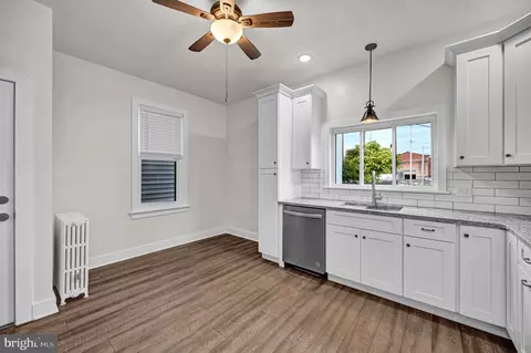 124 E Chestnut St, Hanover, PA 17331 photo 7