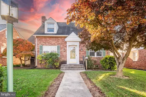 1506 E Philadelphia St, York, PA 17403