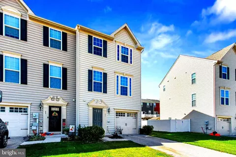 51 S Center St, Hanover, PA 17331