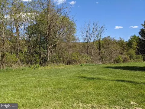 0 Devco Dr, Manchester, PA 17345