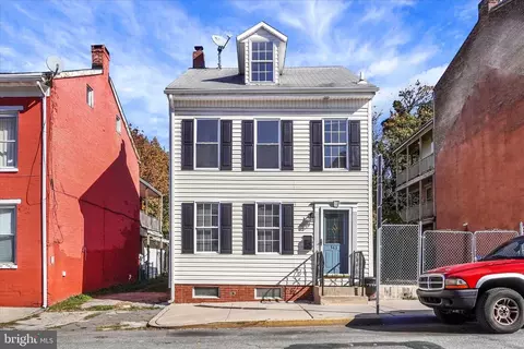 343 S Duke St, York, PA 17401