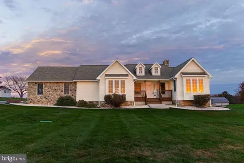 14211 Line Rd, New Freedom, PA 17349