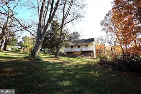 71 Rock Ridge Rd, Airville, PA 17302