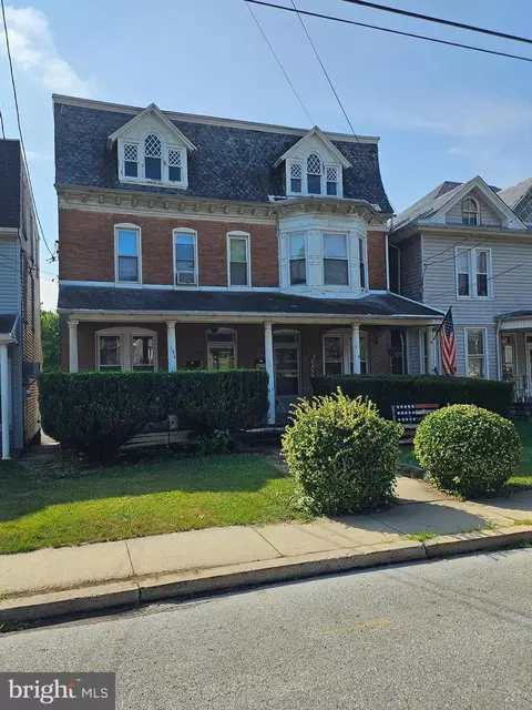 154 W 156 W Market, York, PA 17406