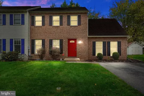 173 Jonathan Way N, Red Lion, PA 17356