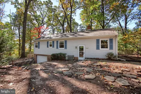 542 Big Spring Rd, New Cumberland, PA 17070