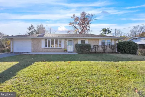 2250 Herman Dr, York, PA 17408