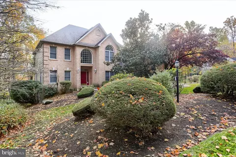 656 Hunters Ln, Lewisberry, PA 17339