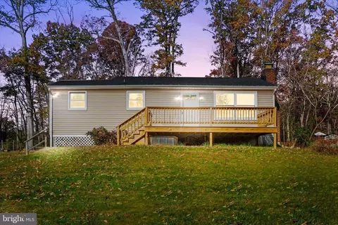 121 Susquehanna Rd, Delta, PA 17314