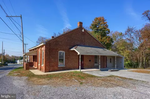 3409 Druck Valley Rd, York, PA 17406