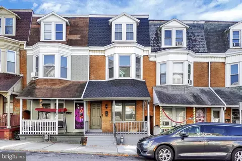 940 W College Ave, York, PA 17401