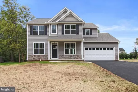 40 Butter Rd, York, PA 17404
