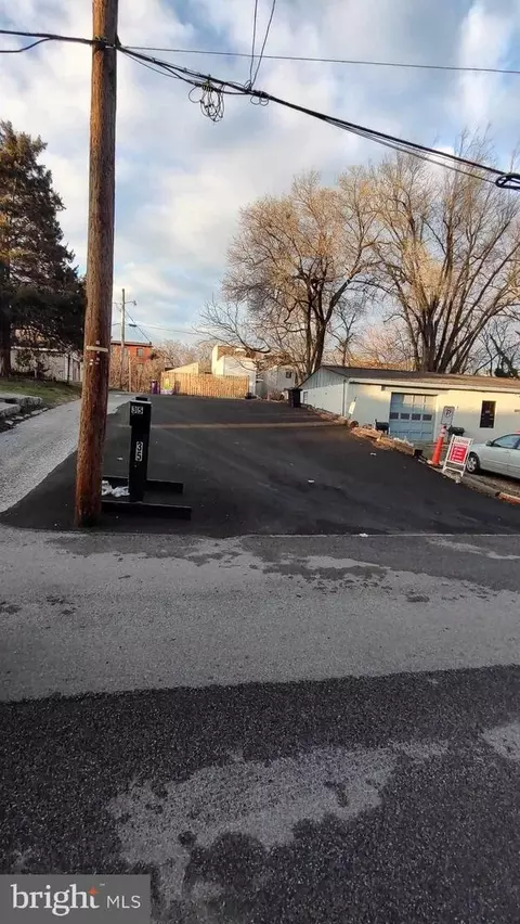 355 W Gas Ave, York, PA 17401