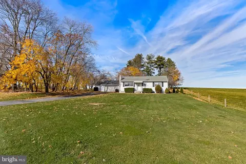 5583 Admire Rd, East Berlin, PA 17316