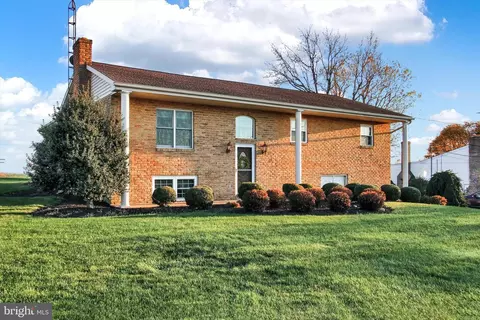 12465 Lucky Rd, Brogue, PA 17309