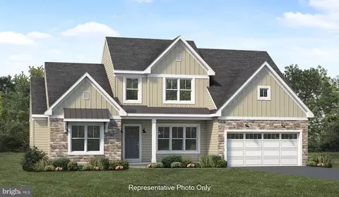 150 Red Maple Dr, Etters, PA 17319