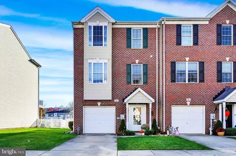 233 N Front St, New Freedom, PA 17349