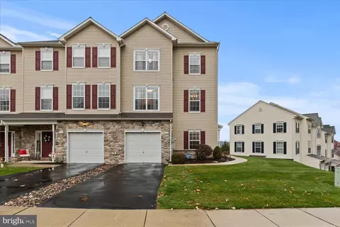 470 Marion Rd #470, York, PA 17406
