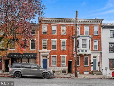 150 W Philadelphia St, York, PA 17401