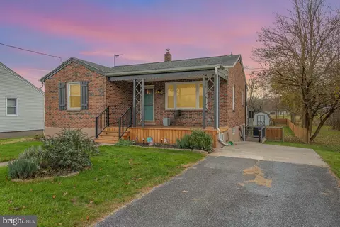 202 Lewisberry Rd, New Cumberland, PA 17070