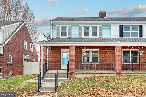 1131 E Maple St, York, PA 17403