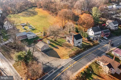 117 E Main St, Windsor, PA 17366 photo 32