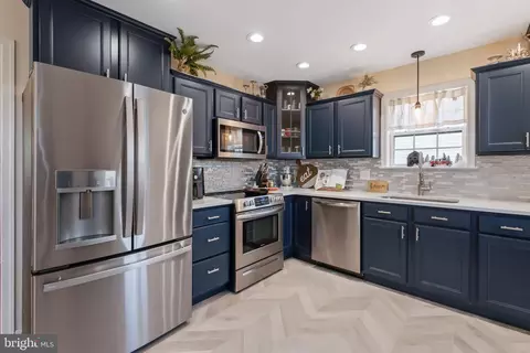 475 Thomas Armor Dr, Windsor, PA 17366 photo 10