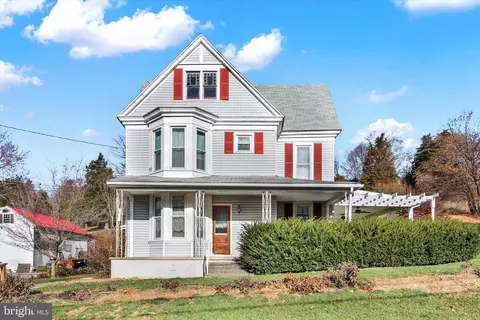 5185 Glen Echo Rd, Glen Rock, PA 17327