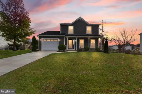 29 Quail Ridge Rd, Hanover, PA 17331