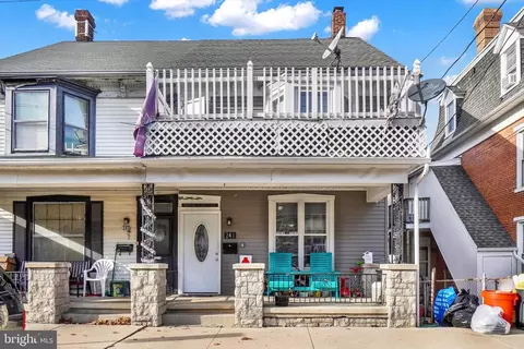 241 W Broadway, Red Lion, PA 17356
