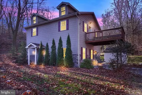 1001 E River Dr, Wrightsville, PA 17368