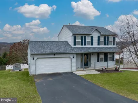 311 Kormit Dr, Red Lion, PA 17356