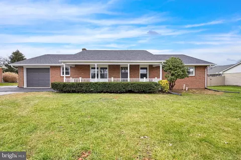 3595 Lewisberry Rd, York, PA 17404