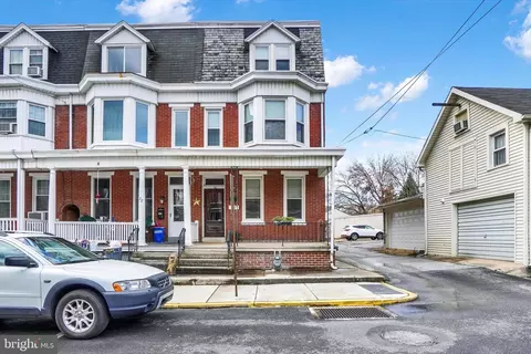 20 Dewey St, York, PA 17404